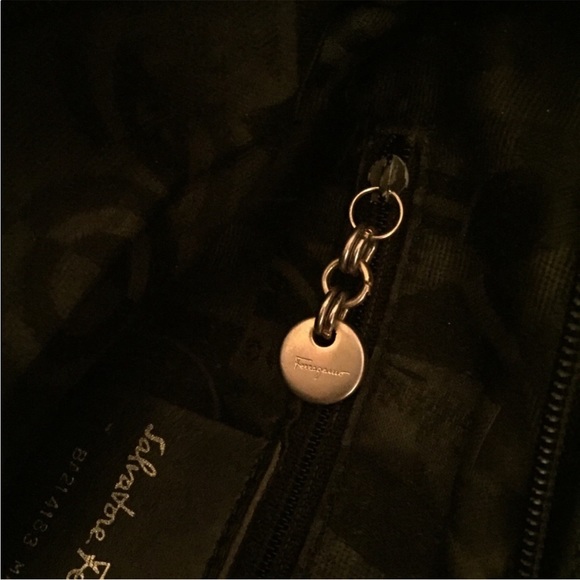 Authentic Ferragamo purse *read description first* vintage condition - Picture 6 of 16